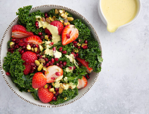 Kale salad w/ lemon tahini dressing (vegan, gluten free)